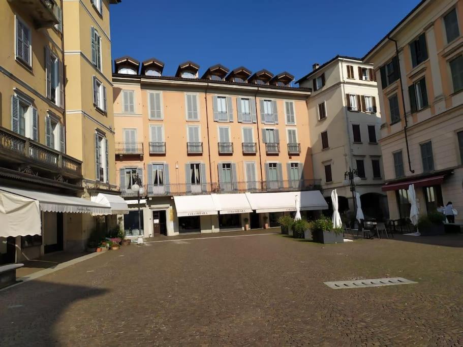 Appartamento Le Rondini Nel Centro Di Intra Exterior photo
